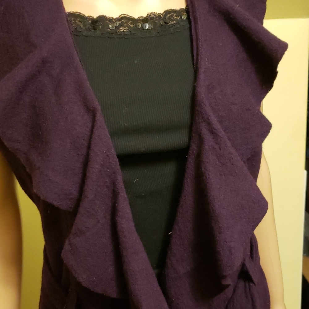 Sweater - Picture 4 of 8